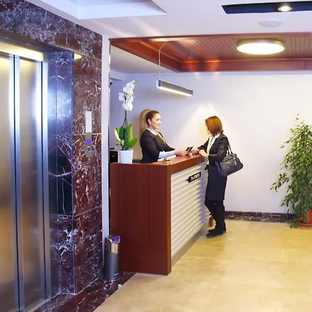 The Coach * Istambul